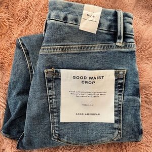 NWT Good American Good Waist Cropped denim